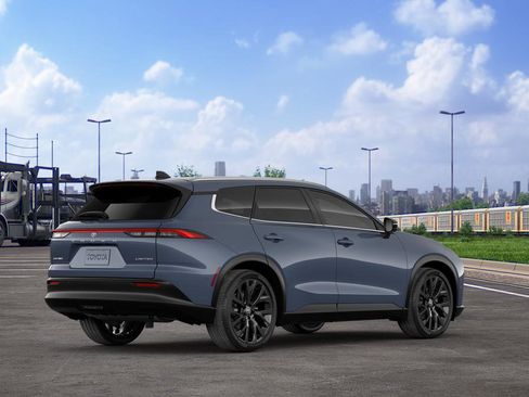 New 2025 Toyota Crown Signia image 38