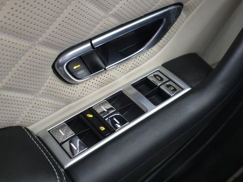 Used 2016 Bentley Continental GT V8 S image 25