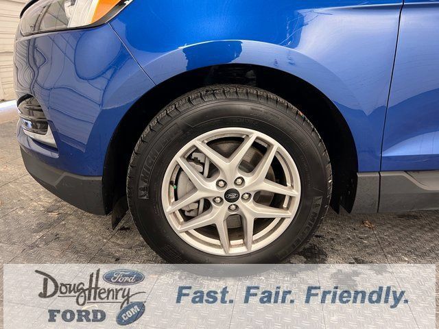 Used 2024 Ford Edge SEL AWD/4WD image 19