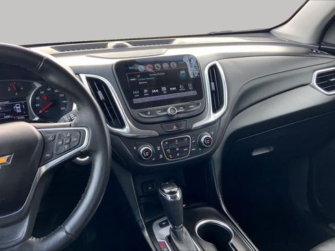 Used 2018 Chevrolet Equinox Premier AWD/4WD image 7