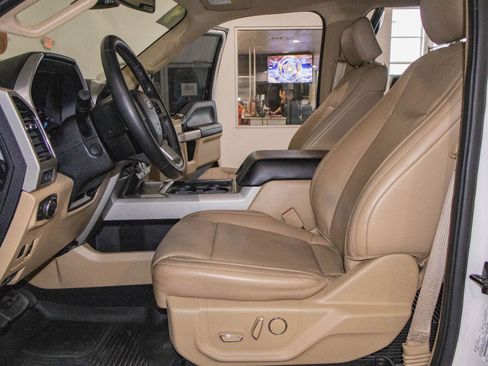 Used 2019 Ford F250 Lariat w/ Lariat Ultimate Package image 8