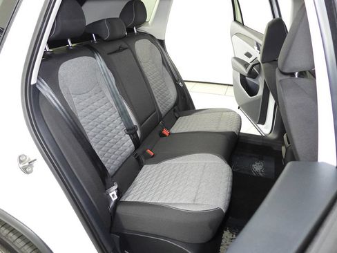Used 2025 Volkswagen Tiguan S FWD image 19