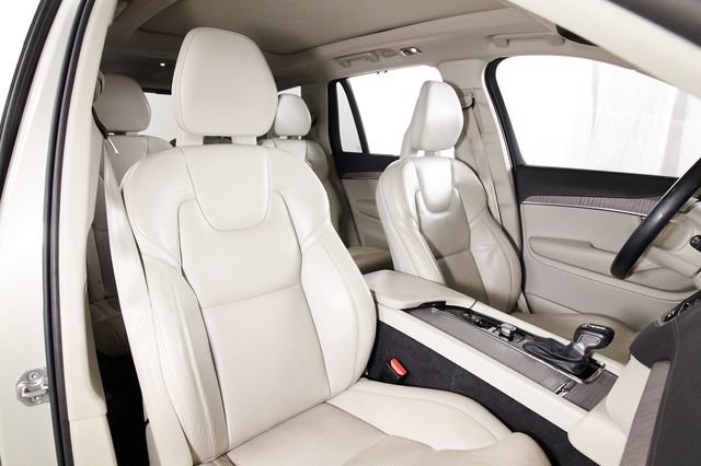 Used 2021 Volvo XC90 T6 Inscription w/ Protection Package Premier AWD/4WD image 23