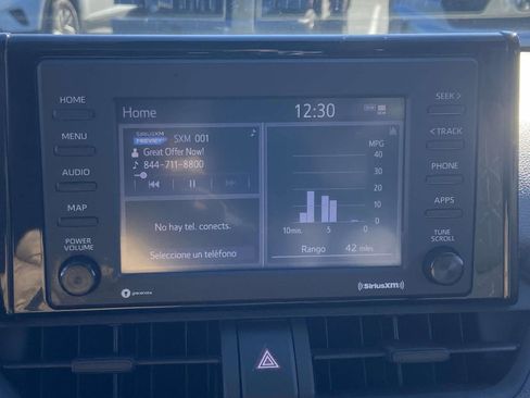 Used 2020 Toyota RAV4 XLE image 27