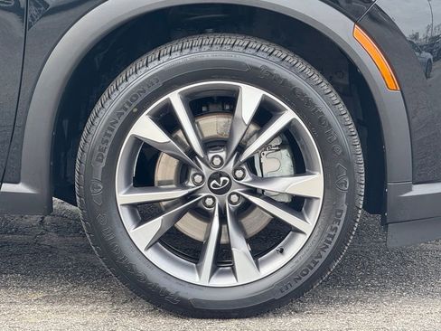 Used 2023 INFINITI QX60 Luxe image 3