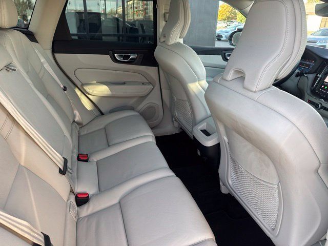 Used 2023 Volvo XC60 B5 Plus w/ Protection Package Premier AWD/4WD image 20
