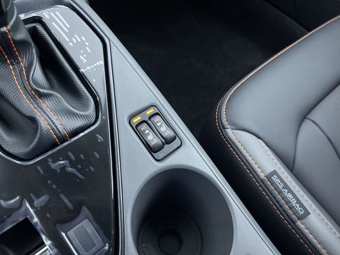 Certified 2025 Subaru Crosstrek 2.5i Limited image 19