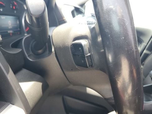 Used 2019 GMC Terrain SLE w/ Driver Convenience Package FWD image 14