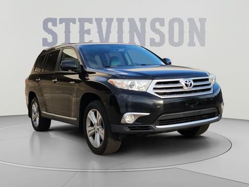 Used 2013 Toyota Highlander Limited AWD/4WD image 7