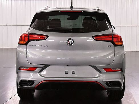 Used 2023 Buick Encore GX Select w/ Sport Touring Package FWD image 6