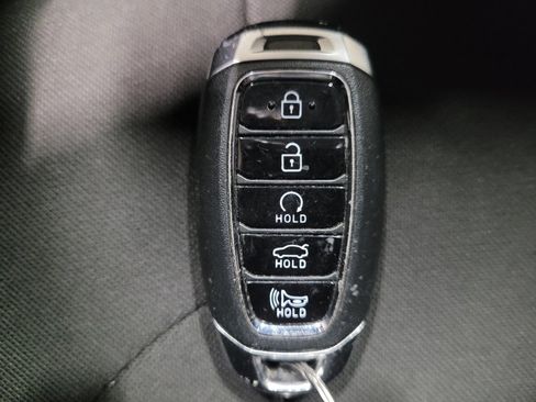 Used 2023 Hyundai Elantra SEL w/ Convenience Package image 32