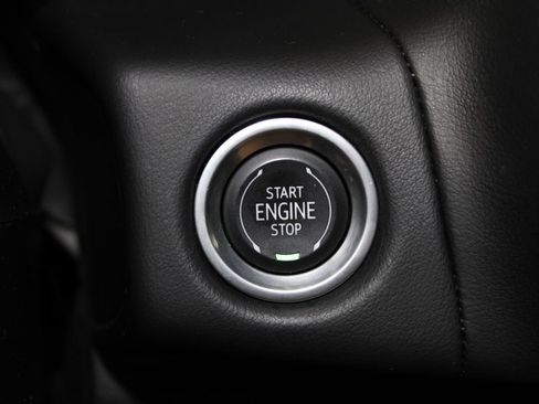 Used 2023 Chevrolet Tahoe Premier image 46