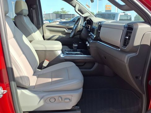 Used 2023 GMC Sierra 1500 SLT RWD image 18