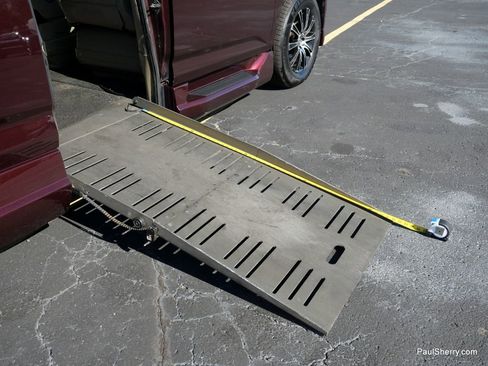 Used 2011 Honda Odyssey EX-L image 17