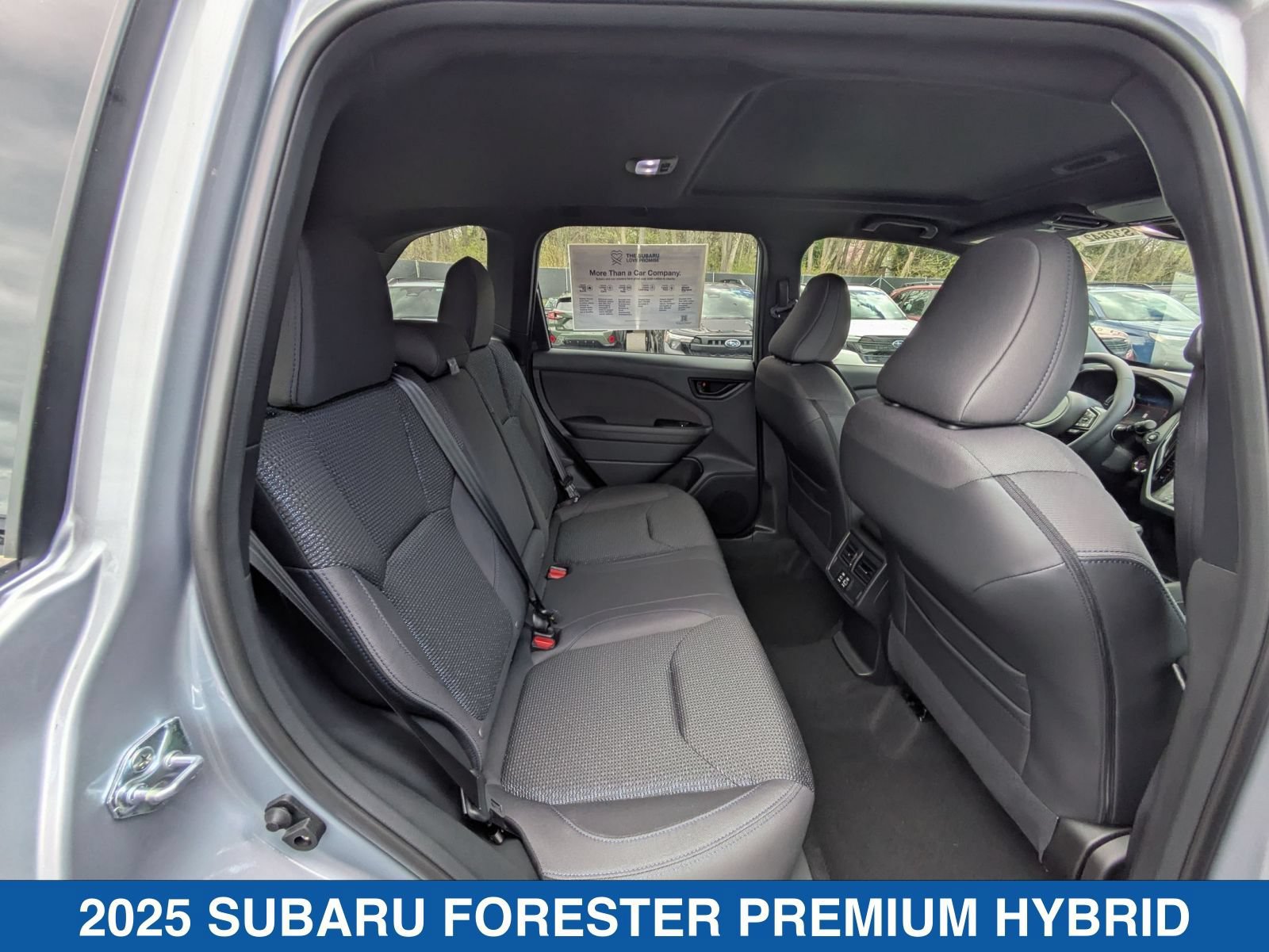 Certified 2025 Subaru Forester Premium AWD/4WD image 35