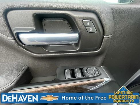 Used 2022 Chevrolet Silverado 1500 LT AWD/4WD image 21