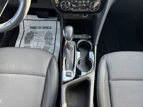 Used 2023 Buick Encore GX Select w/ Sport Touring Package image 15