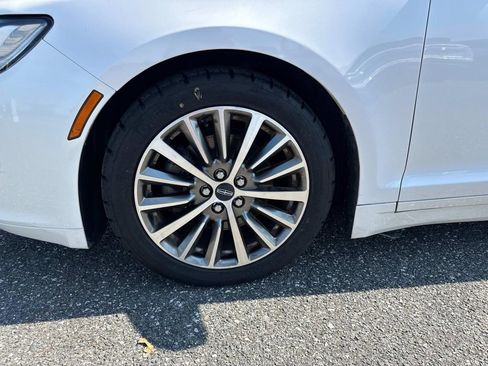 Certified 2020 Lincoln MKZ w/ Convenience Package image 10