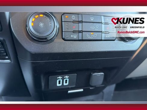 Used 2018 Ford F150 XLT w/ Equipment Group 302A Luxury image 27