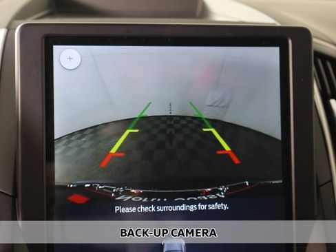 Used 2023 Ford Edge SEL w/ Convenience Package image 4