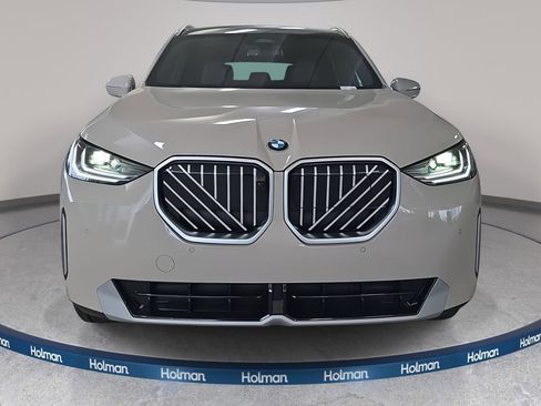 New 2026 BMW X3 xDrive30 w/ Premium Package image 2