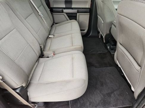 Used 2018 Ford F150 XLT RWD image 30