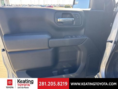 Used 2022 Chevrolet Silverado 1500 Custom image 10