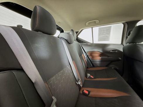 Used 2024 Nissan Kicks SR image 24