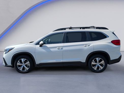 Used 2023 Subaru Ascent Premium w/ Convenience Package AWD/4WD image 6