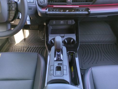 Used 2026 Toyota Prius Plug-In Hybrid w/ Limited Premium Package FWD image 18