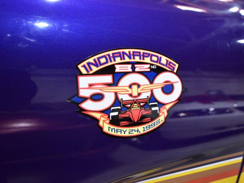 Used 1998 Chevrolet Corvette Convertible w/ Memory Pkg image 10