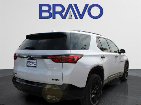 Used 2024 Chevrolet Traverse Premier w/ Redline Edition image 4