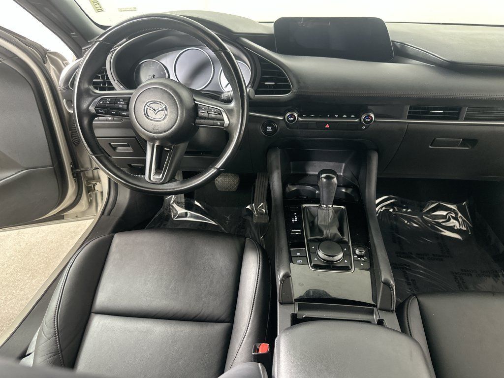 Used 2024 MAZDA MAZDA3 s FWD image 18