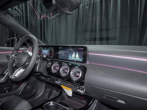 Used 2026 Mercedes-Benz CLA 250 image 15