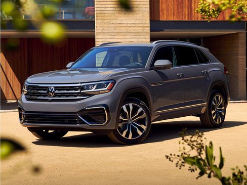 Used 2021 Volkswagen Atlas Cross Sport SEL R-Line FWD image 1