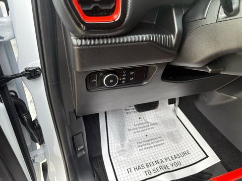 Used 2025 Ford Ranger Raptor image 14