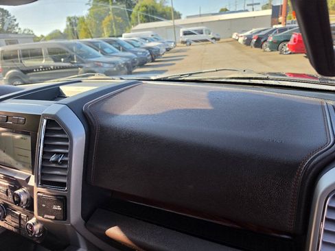 Used 2016 Ford F150 King Ranch w/ Equipment Group 601A Luxury AWD/4WD image 40