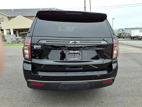 Used 2022 Chevrolet Tahoe Z71 w/ Luxury Package AWD/4WD image 3