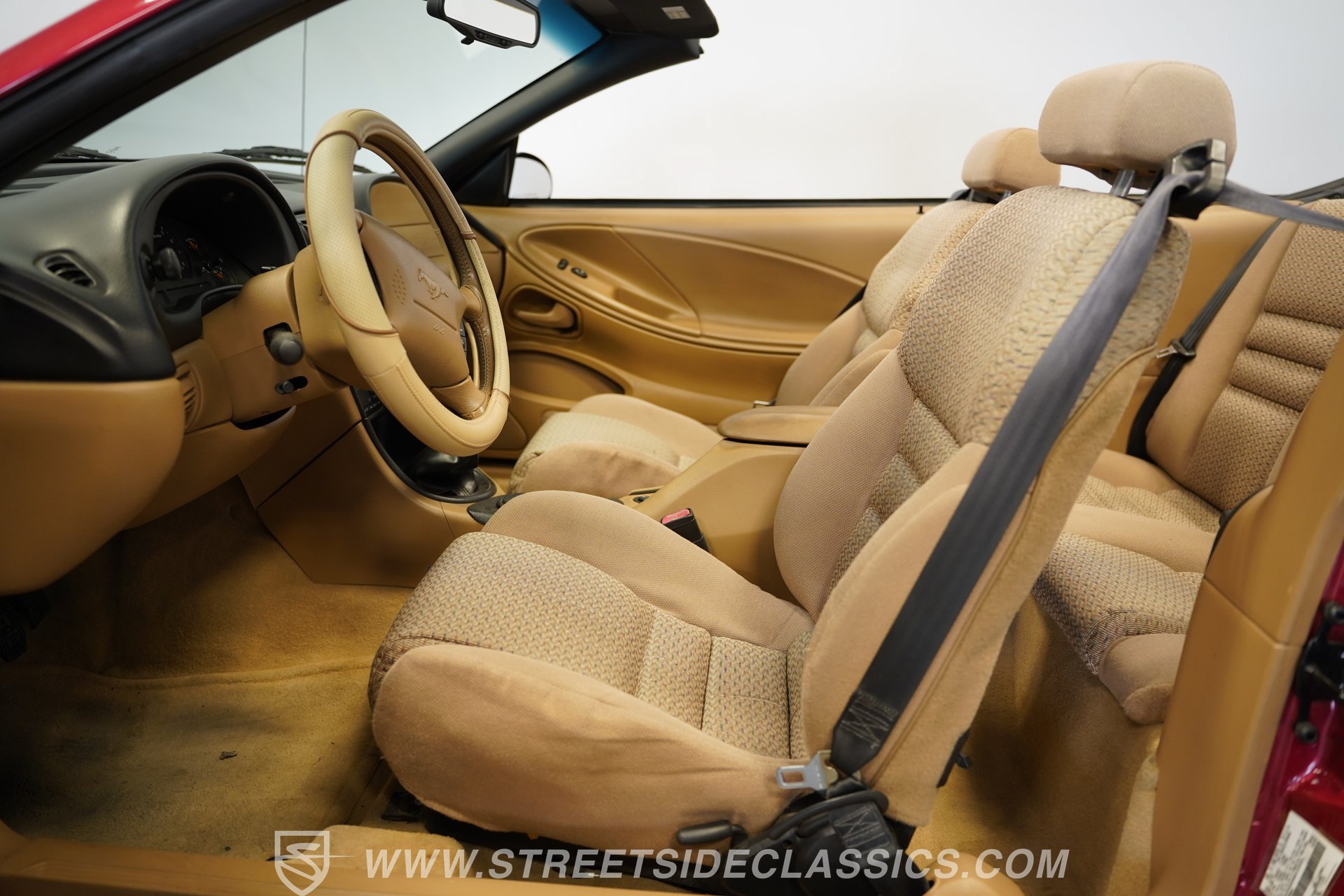 Used 1998 Ford Mustang GT RWD image 3