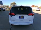 Used 2019 Chrysler Pacifica Limited image 4