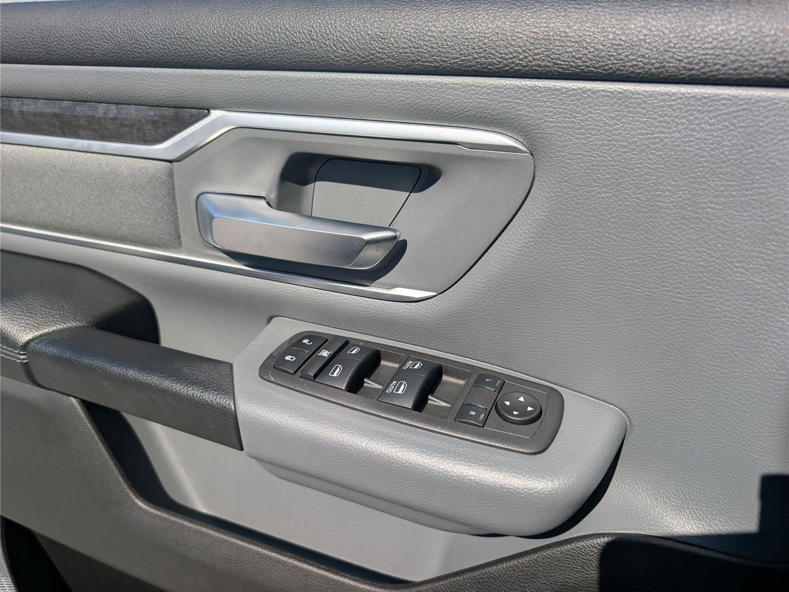 Used 2022 RAM 1500 Big Horn AWD/4WD image 20