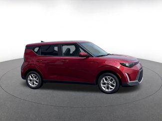 Used 2025 Kia Soul LX w/ LX Technology Package video 2