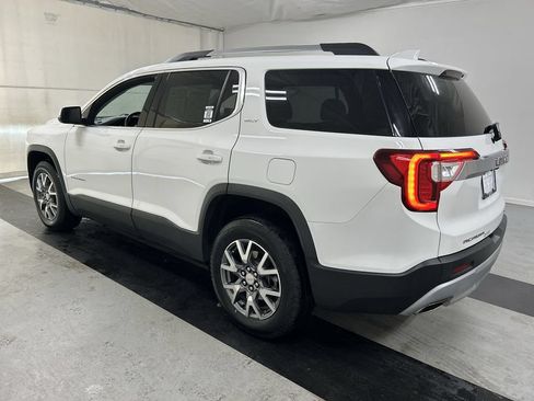 Certified 2023 GMC Acadia SLT w/ Preferred Package AWD/4WD image 7