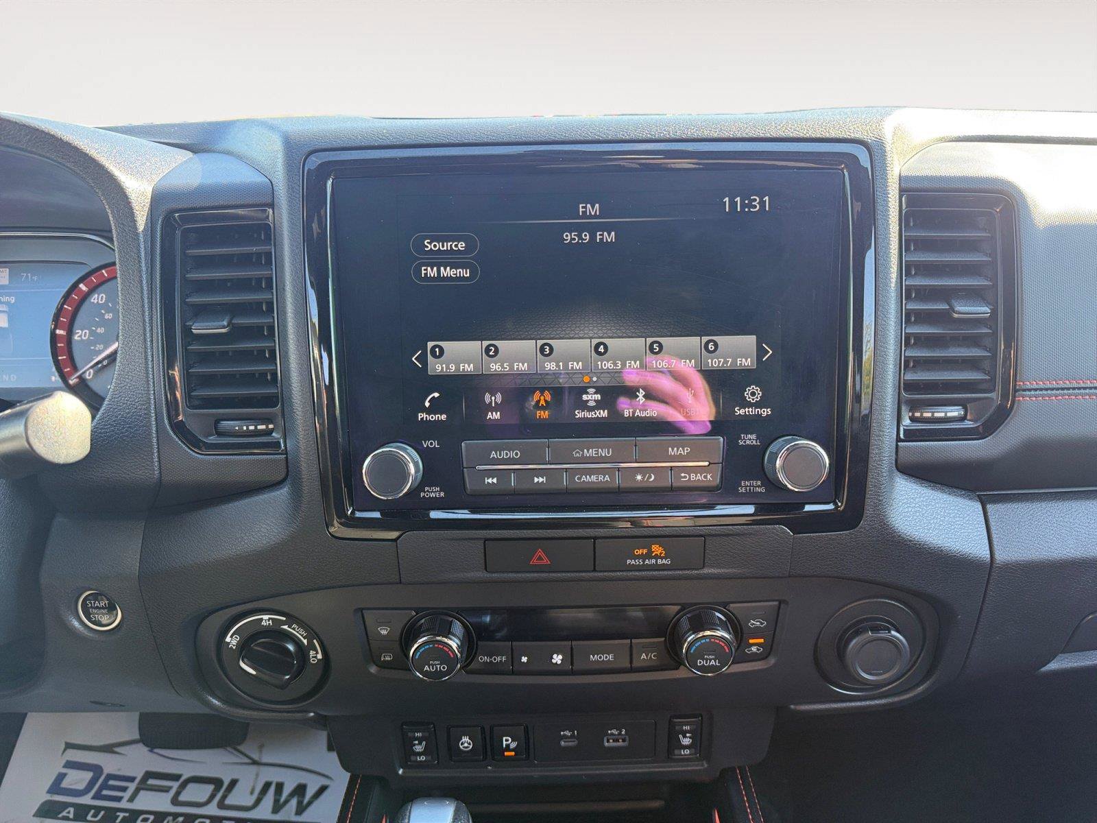 Used 2023 Nissan Frontier PRO-4X w/ Pro Convenience Package AWD/4WD image 14