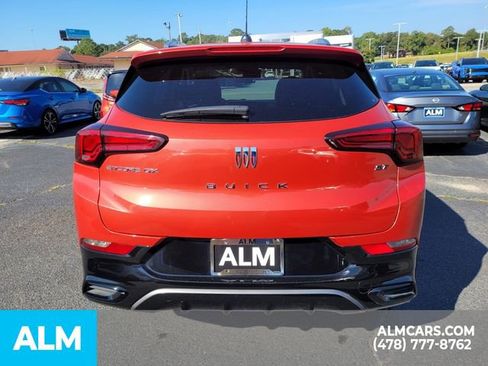 Used 2024 Buick Encore GX Sport Touring w/ Comfort Package image 10