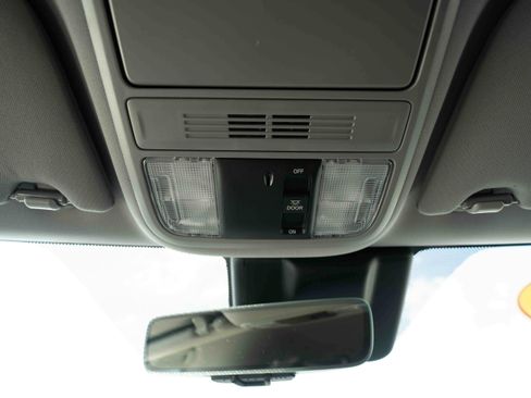 Used 2020 Honda Odyssey EX image 18