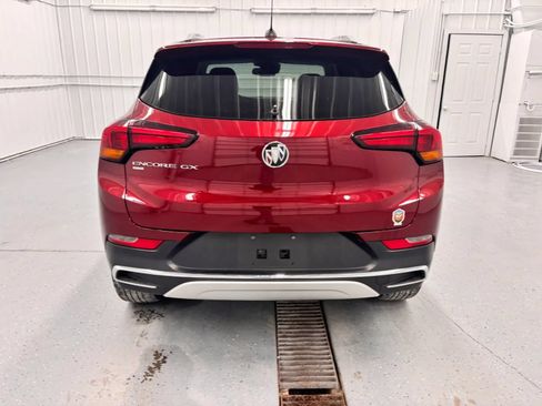 Used 2022 Buick Encore GX Essence w/ Experience Buick Package AWD/4WD image 8