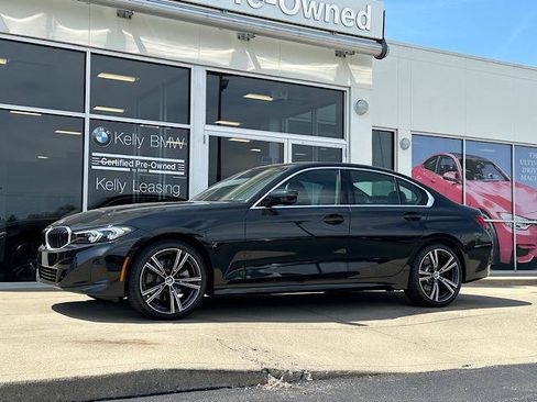 Certified 2024 BMW 330i xDrive Sedan w/ Premium Package AWD/4WD image 4