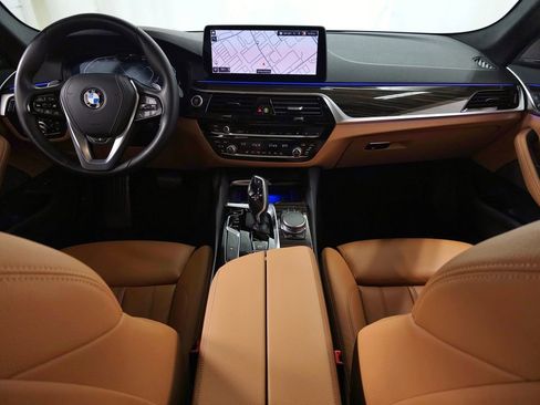 Used 2022 BMW 540i xDrive w/ Premium Package AWD/4WD image 14