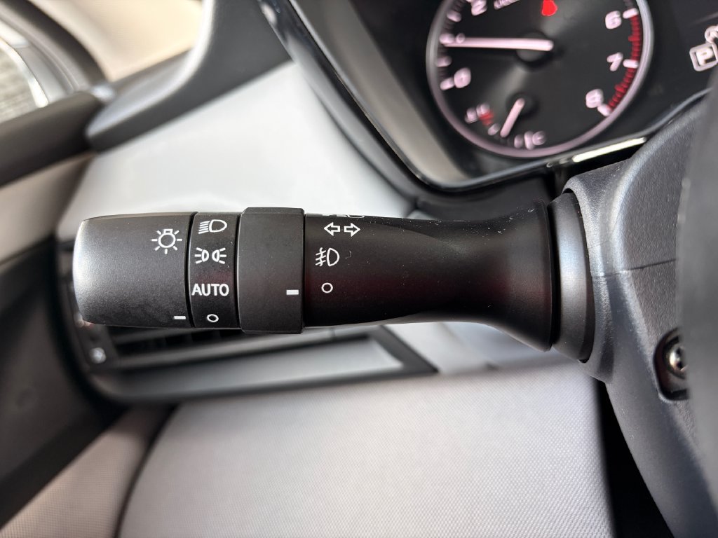 Used 2025 Subaru Legacy Premium AWD/4WD image 17